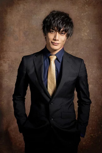 Hideotshi Kubota como Steven A. Starphase